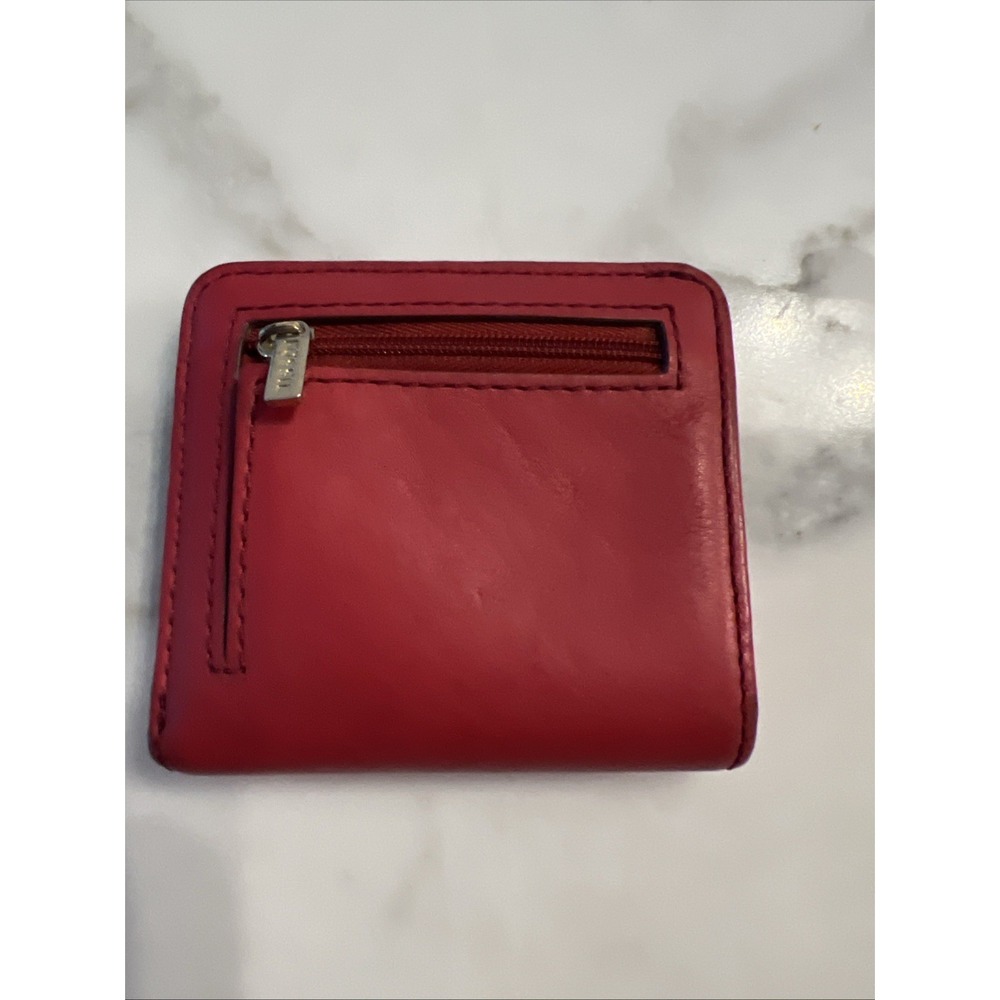 Fossil Leather Bifold Wallet Red Card Organizer Zip Coin Pouch Pink‎ Interior